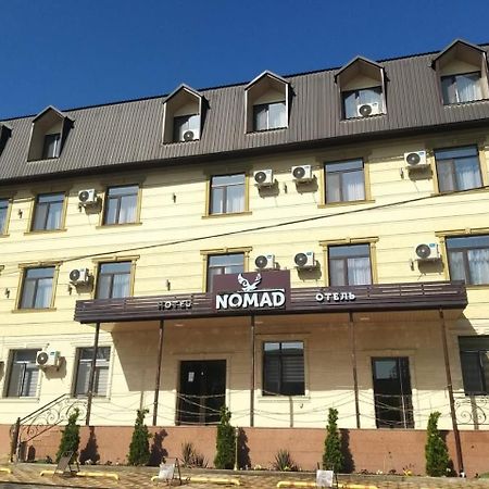 Nomad Hotel Bishkek Halal ภายนอก รูปภาพ